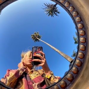 Meet your Posher, Anna